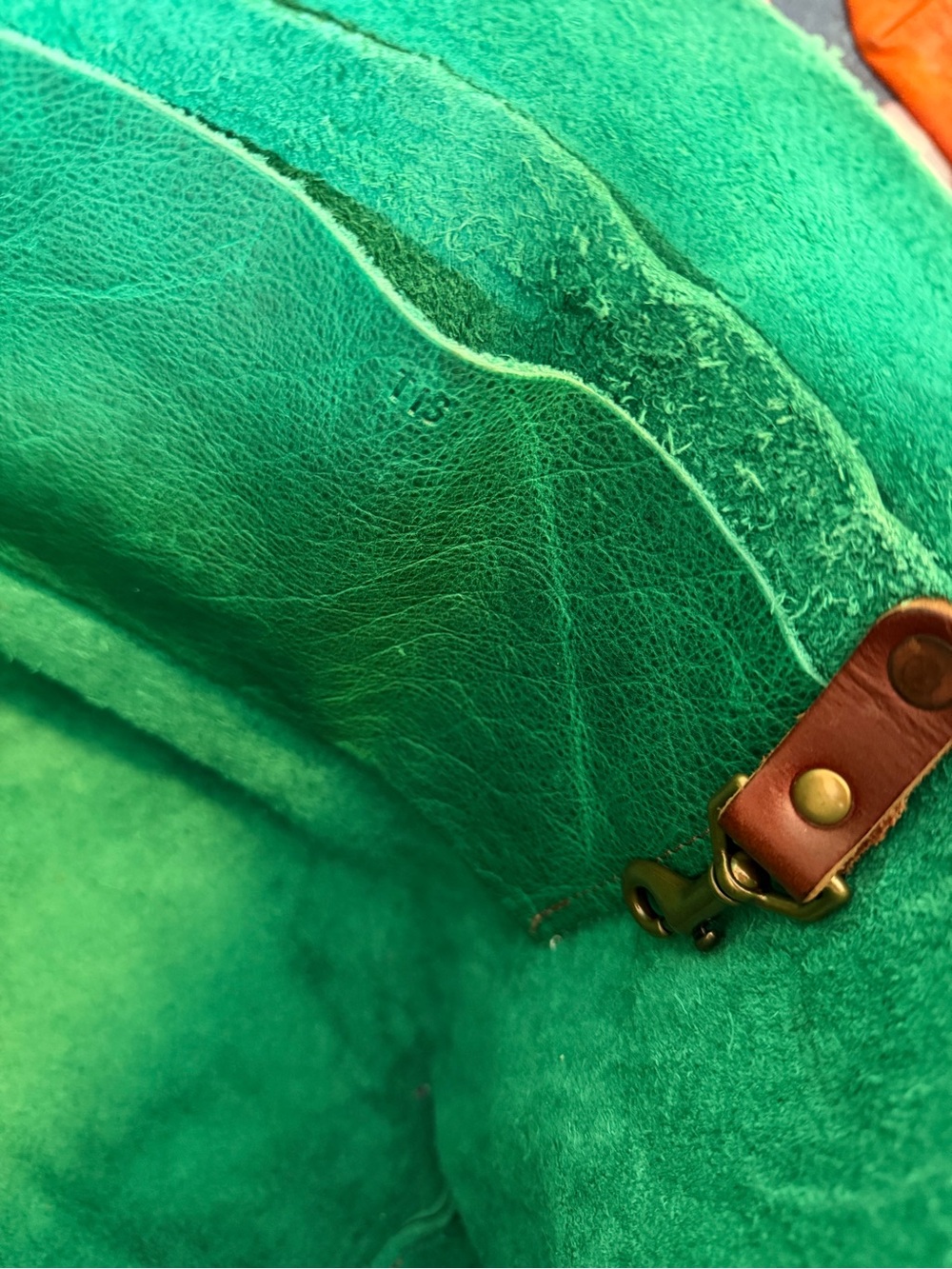 Go Forth Goods Large Avery tote in pine bison - Picture 11 of 14